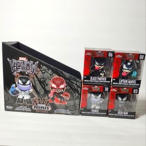 NIB set of 4 Funko Venomized marvel characters with or without free display box